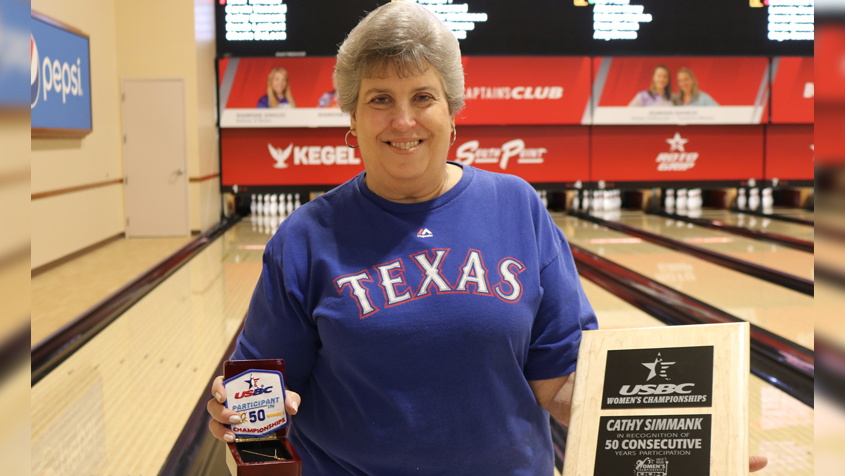 Cathy Simmank celebrates 50 years at the USBC Women's Championships